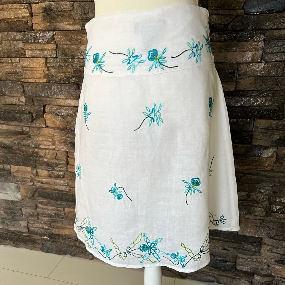 Anne Carson White Skirt with Teal Floral Embroidery